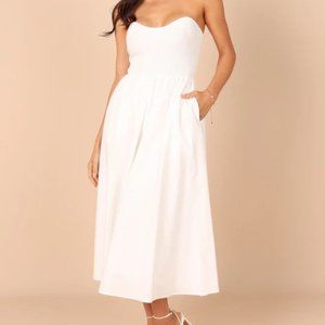 Strapless midi white dress with sweetheart neckline